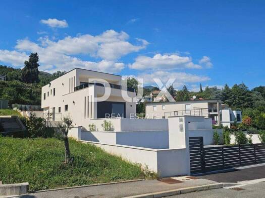 Einfamilienhaus zum Kauf 1.660.000 € 7 Zimmer Lovran 51415