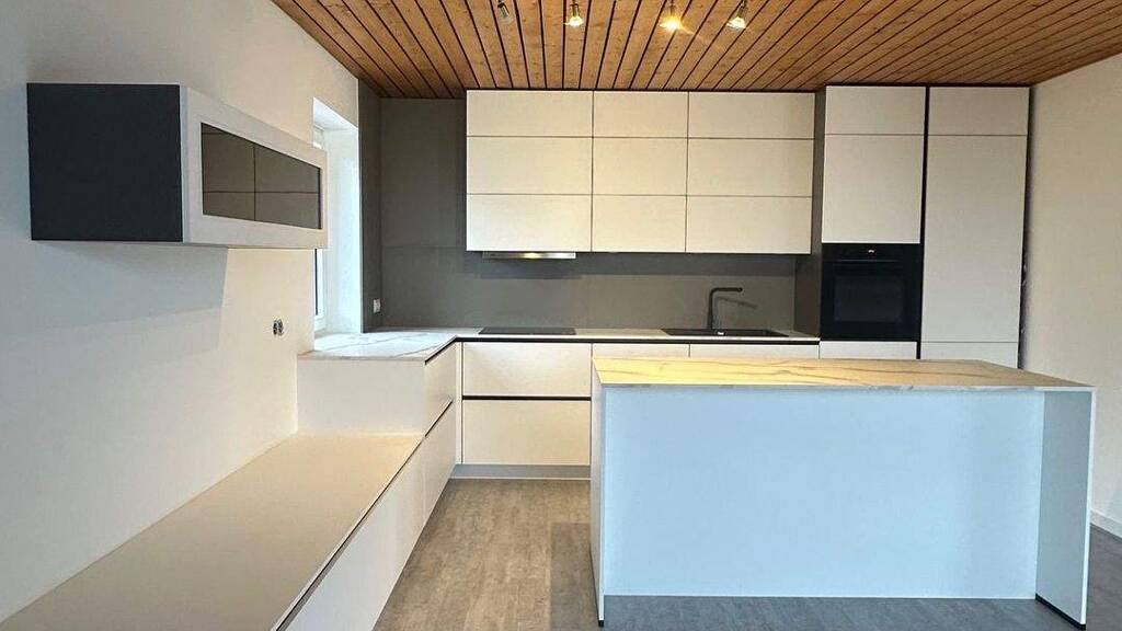 Penthouse zur Miete 1.584 € 176,8 m² 3. Geschoss frei ab sofort Herberhausen Göttingen 37075