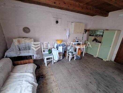 Haus zum Kauf 25.000 € 1 Zimmer 100 m² Dvorjanci Duga Resa
