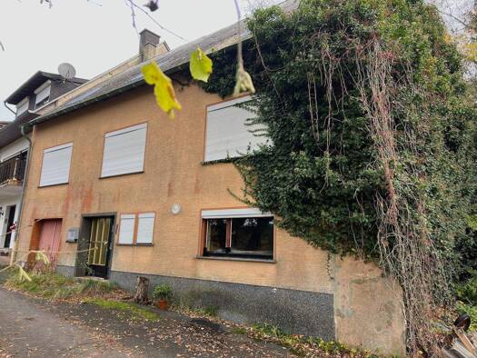 Reihenendhaus zum Kauf 65.000 € 6 Zimmer 118 m² 812 m² Grundstück Reinsfeld 54421