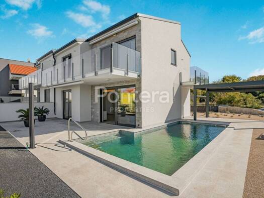Mehrfamilienhaus zum Kauf 1.395.000 € 6 Zimmer 184 m² Malinska, Malinska-Dubašnica Malinska 51511