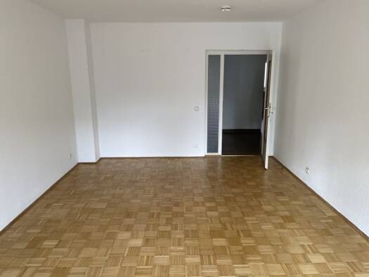 Wohnung zur Miete 720 € 3 Zimmer 75 m² EG frei ab sofort Kahlhorststraße 36 St. Jürgen Lübeck 23562