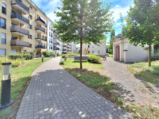 Wohnung zur Miete 1.652 € 5 Zimmer 114,7 m² 2. Geschoss Friedrich-Ebert-Straße 89 Zentrum-West Mitte 04109