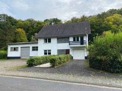 Haus zum Kauf 539.000 € 10 Zimmer 324 m² 4.214 m² Grundstück Gönnersdorf 53498