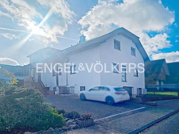 Wohnung zum Kauf 198.000 € 5 Zimmer 147 m² Krunkel 56593