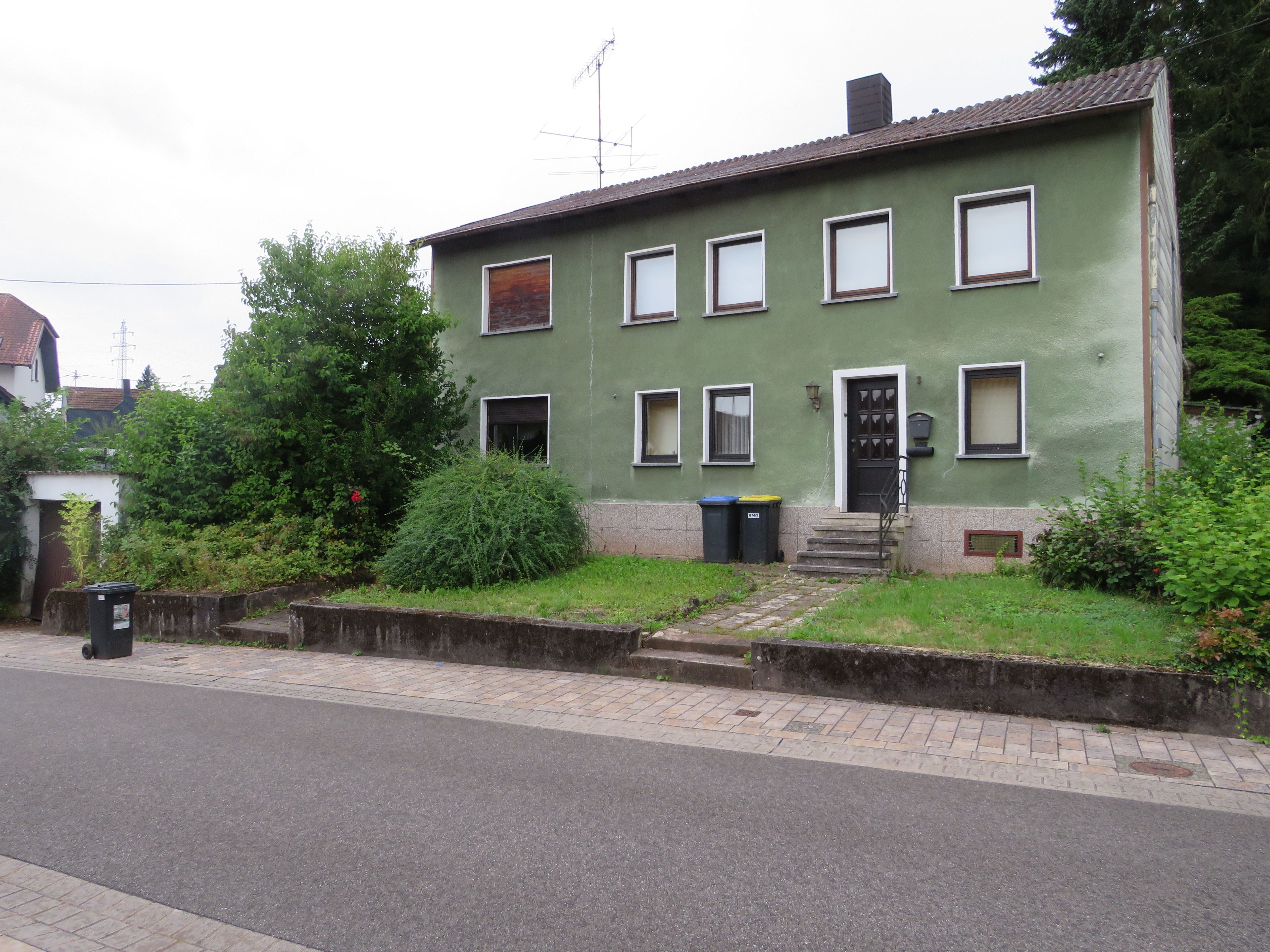 Einfamilienhaus zum Kauf 115.000 € 7 Zimmer 160 m²<br/>Wohnfläche 850 m²<br/>Grundstück Schiffweiler Schiffweiler 66578