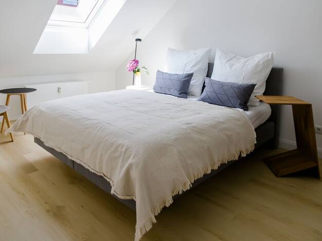 Wohnung zur Miete Wohnen auf Zeit 3.900 € 3 Zimmer 93 m² frei ab 01.05.2026 Altstadt Bremen 28195