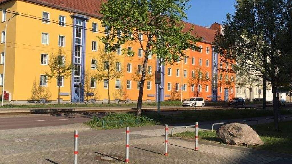 Wohnung zur Miete 640 € 3 Zimmer 80 m² 2. Geschoss Merseburger Str. 62 Lutherplatz Halle 06110