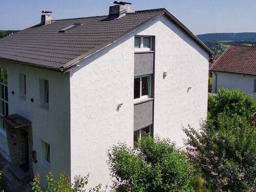 Einfamilienhaus zur Miete 2.100 € 7 Zimmer 350 m² 560 m² Grundstück Garitz Bad Kissingen 97688
