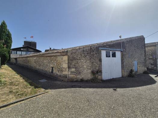 Haus zum Kauf 212.000 € 377 m² Sauveterre-de-Guyenne 33540