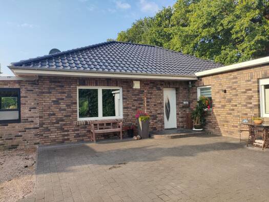Haus zum Kauf provisionsfrei 399.000 € 5 Zimmer 150 m² 1.184 m² Grundstück Ihren Westoverledingen 26810