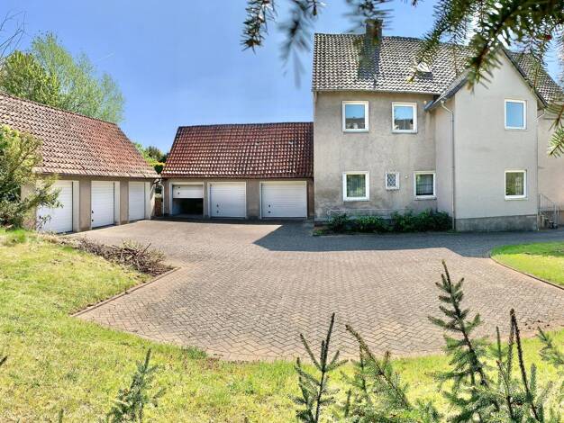 Mehrfamilienhaus zum Kauf 350.000 € 12 Zimmer 261 m² 1.000 m² Grundstück frei ab sofort Lemgo Lemgo 32657