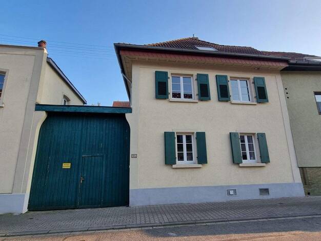 Doppelhaushälfte zum Kauf provisionsfrei 485.000 € 4 Zimmer 108 m² 104 m² Grundstück frei ab 01.09.2026 Seckenheim Mannheim 68239