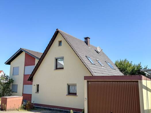Einfamilienhaus zum Kauf 325.000 € 3,5 Zimmer 91 m² 718 m² Grundstück Gräbenstraße 3 Büchenbronn Pforzheim 75180