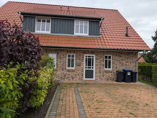 Doppelhaushälfte zur Miete 1.175 € 4 Zimmer 102,4 m² 250 m² Grundstück frei ab sofort Himmelpforten Himmelpforten 21709