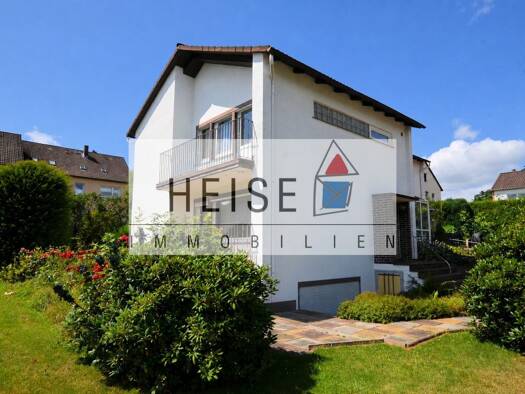Doppelhaushälfte zum Kauf 95.000 € 4 Zimmer 80 m² 587 m² Grundstück Holzminden Holzminden 37603