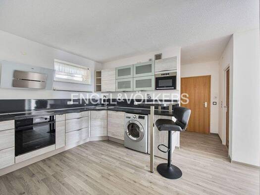 Wohnung zum Kauf 310.000 € 4 Zimmer 97 m² frei ab sofort Nordstadt Fürth 90765