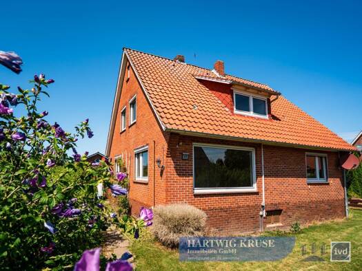 Einfamilienhaus zum Kauf 165.000 € 5 Zimmer 115 m² 764 m² Grundstück Drochtersen Drochtersen 21706