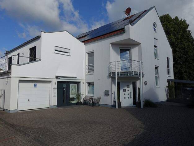 Einfamilienhaus zum Kauf 549.000 € 10 Zimmer 294 m² 1.094 m² Grundstück Diepholz 49356