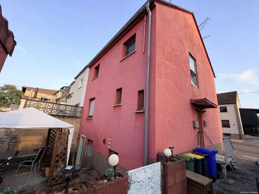 Mehrfamilienhaus zum Kauf 199.000 € 6 Zimmer 130 m² 378 m² Grundstück Heidstock Völklingen 66333