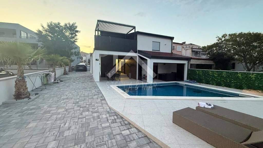 Haus zum Kauf 800.000 € 6 Zimmer 206 m² Vir