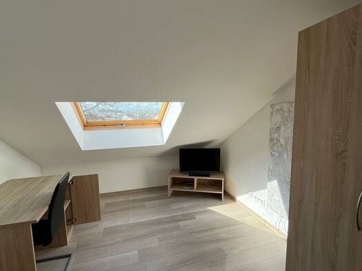 WG-Zimmer zur Miete 300 € 11,7 m² Geschoss EG/1 frei ab sofort Wettstetten 85139