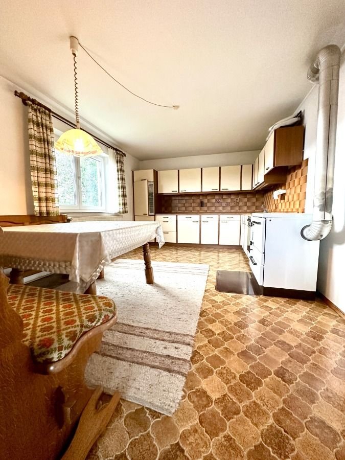 Einfamilienhaus zum Kauf 299.000 € 5 Zimmer 130 m²<br/>Wohnfläche 610 m²<br/>Grundstück Neumarkt-Sankt Veit Neumarkt-Sankt Veit 84494