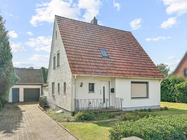 Einfamilienhaus zum Kauf 185.000 € 4 Zimmer 110 m² 933 m² Grundstück Ahlhorn Großenkneten 26197