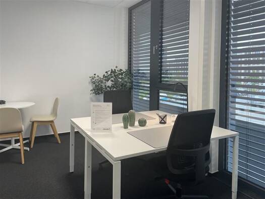 Bürofläche zur Miete provisionsfrei 10 € 4 m² Bürofläche Neufeldtstraße Ravensberg Ravensberg 24118