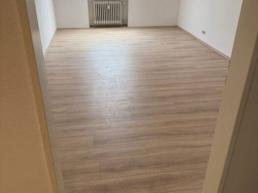 Wohnung zur Miete 290 € 2 Zimmer 55,7 m² Geschoss 3/4 frei ab sofort Fresestraße 8 Barmen Wuppertal 42275