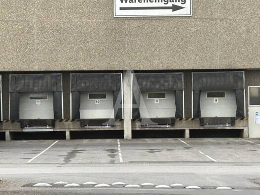 Halle/Industriefläche zur Miete provisionsfrei 8.000 m² Lagerfläche teilbar ab 4.000 m² Lennep Remscheid 42897