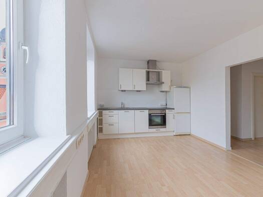 Wohnung zur Miete 995 € 2 Zimmer 90 m² 3. Geschoss frei ab sofort Zweibrückenstr. 685 Altstadt Landshut 84028