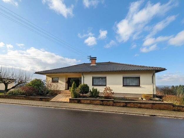 Haus zum Kauf 399.000 € 7 Zimmer 265 m² 1.100 m² Grundstück frei ab sofort Nohn Mettlach 66693