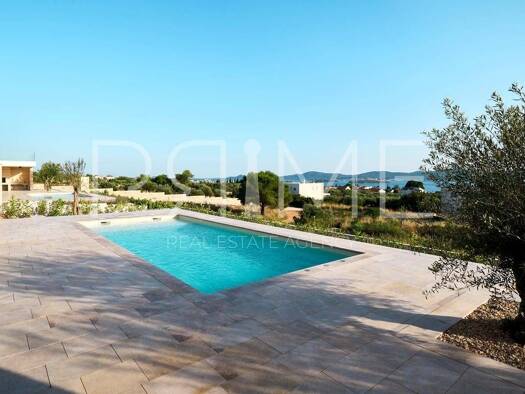 Einfamilienhaus zum Kauf 1.500.000 € 1 Zimmer 263 m² 780 m² Grundstück Sveti Filip i Jakov 23207