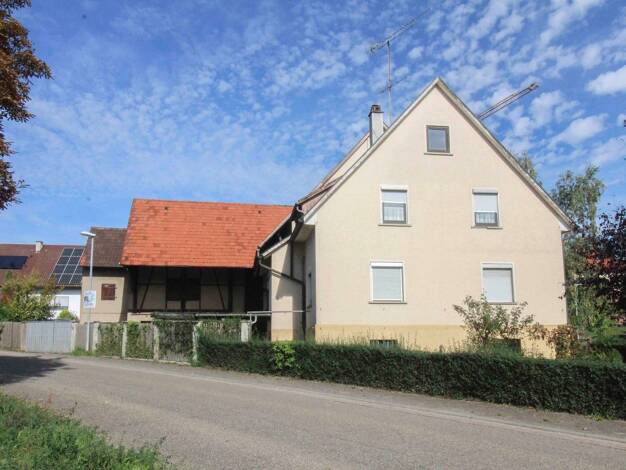 Einfamilienhaus zum Kauf 299.000 € 6 Zimmer 149,1 m² 726,1 m² Grundstück Güglingen Güglingen 74363