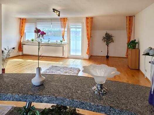 Wohnung zum Kauf 295.000 € 3 Zimmer 90 m² Gögglingen Ulm-Gögglingen 89079
