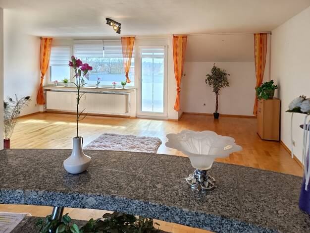 Wohnung zum Kauf 295.000 € 3 Zimmer 90 m² Gögglingen Ulm 89079