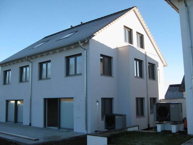 Doppelhaushälfte zum Kauf provisionsfrei 790.000 € 7 Zimmer 183,5 m² 299 m² Grundstück frei ab 01.10.2026 Oberjesingen Herrenberg 71083