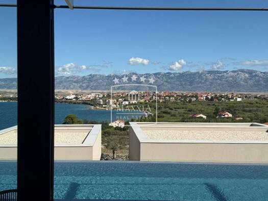 Haus zum Kauf 1.250.000 € 5 Zimmer 295 m² Povljana Povljana