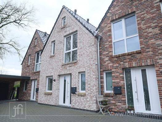 Reihenmittelhaus zur Miete 1.075 € 4 Zimmer 101,6 m² Wiesmoor 26639