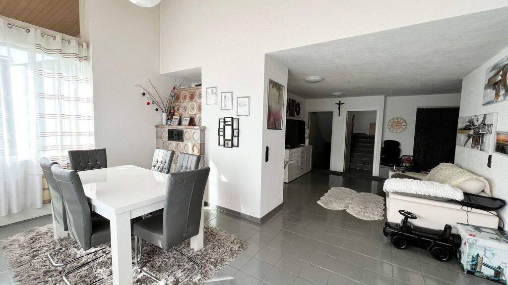 Haus zum Kauf 445.000 € 11 Zimmer 351,8 m² 877 m² Grundstück Heudorf Dürmentingen 88525