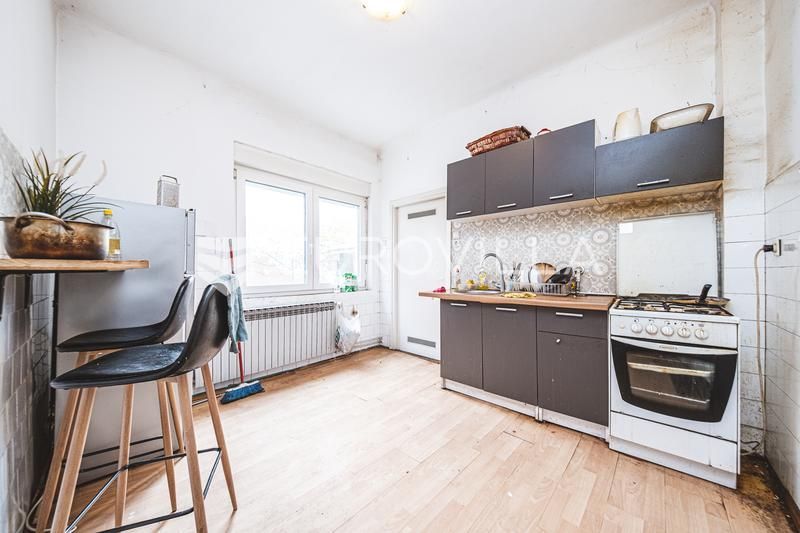 Haus zum Kauf 430.000 € 8 Zimmer 353 m²<br/>Wohnfläche Ulica Matka Mandica Tresnjevka - north 10110