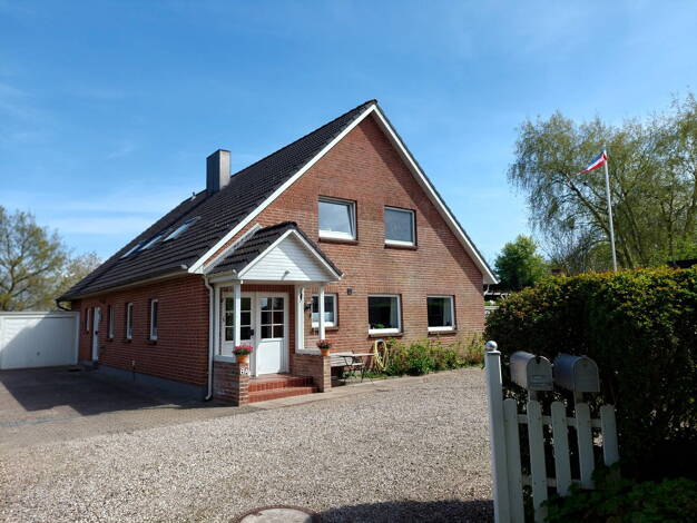 Mehrfamilienhaus zum Kauf provisionsfrei 550.000 € 8 Zimmer 222,5 m² 1.695 m² Grundstück Steinberghaff 24972