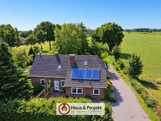 Einfamilienhaus zum Kauf 399.000 € 5 Zimmer 158,4 m² 1.221 m² Grundstück Schirum Aurich 26605