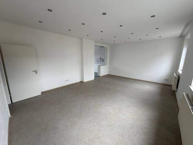 Wohnung zum Kauf 345.800 € 4,5 Zimmer 91 m² Geschoss 2/3 frei ab sofort Gibitzenhof Nürnberg 90461