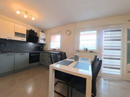 Wohnung zum Kauf 169.000 € 3,5 Zimmer 80,8 m² 1. Geschoss Pfingstweide Ludwigshafen 67069