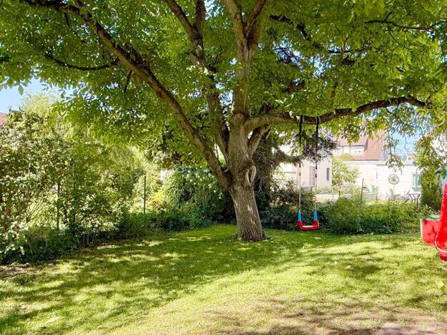 Haus zum Kauf 570.000 € 4 Zimmer 120 m² 700 m² Grundstück frei ab 01.12.2025 Am Wiesengrund 3 Worzeldorf Nürnberg 90455