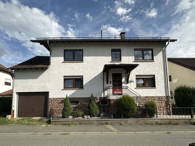 Mehrfamilienhaus zum Kauf 409.000 € 10 Zimmer 195 m² 674 m² Grundstück frei ab 01.11.2026 Mückenloch Neckargemünd 69151