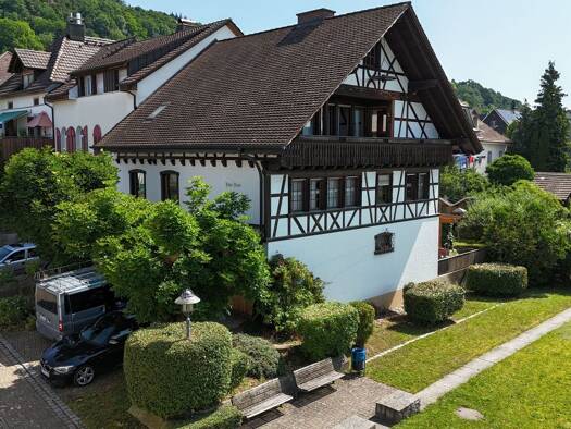Einfamilienhaus zum Kauf 649.000 € 6 Zimmer 253 m² 305 m² Grundstück Gailingen am Hochrhein 78262