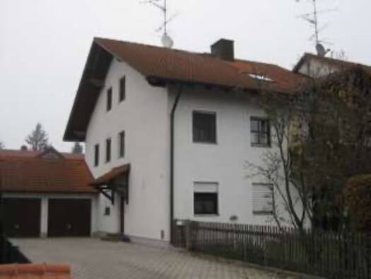 Wohnung zur Miete 920 € 2 Zimmer 68 m² Geschoss 2/3 frei ab 01.04.2026 Langengeisling Erding 85435